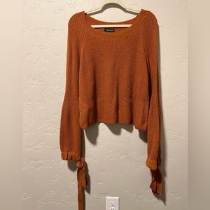 Balloon sleeved sweater